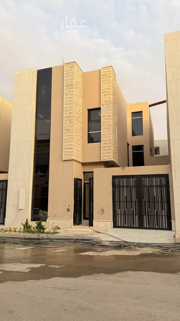 فيلا للبيع في شارع محمد بن زين العابدين, حي المهدية, مدينة الرياض, منطقة الرياض