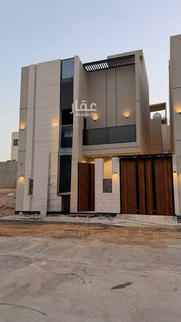 Villa for Sale in Riyadh Al Mahdiyah صورة 3