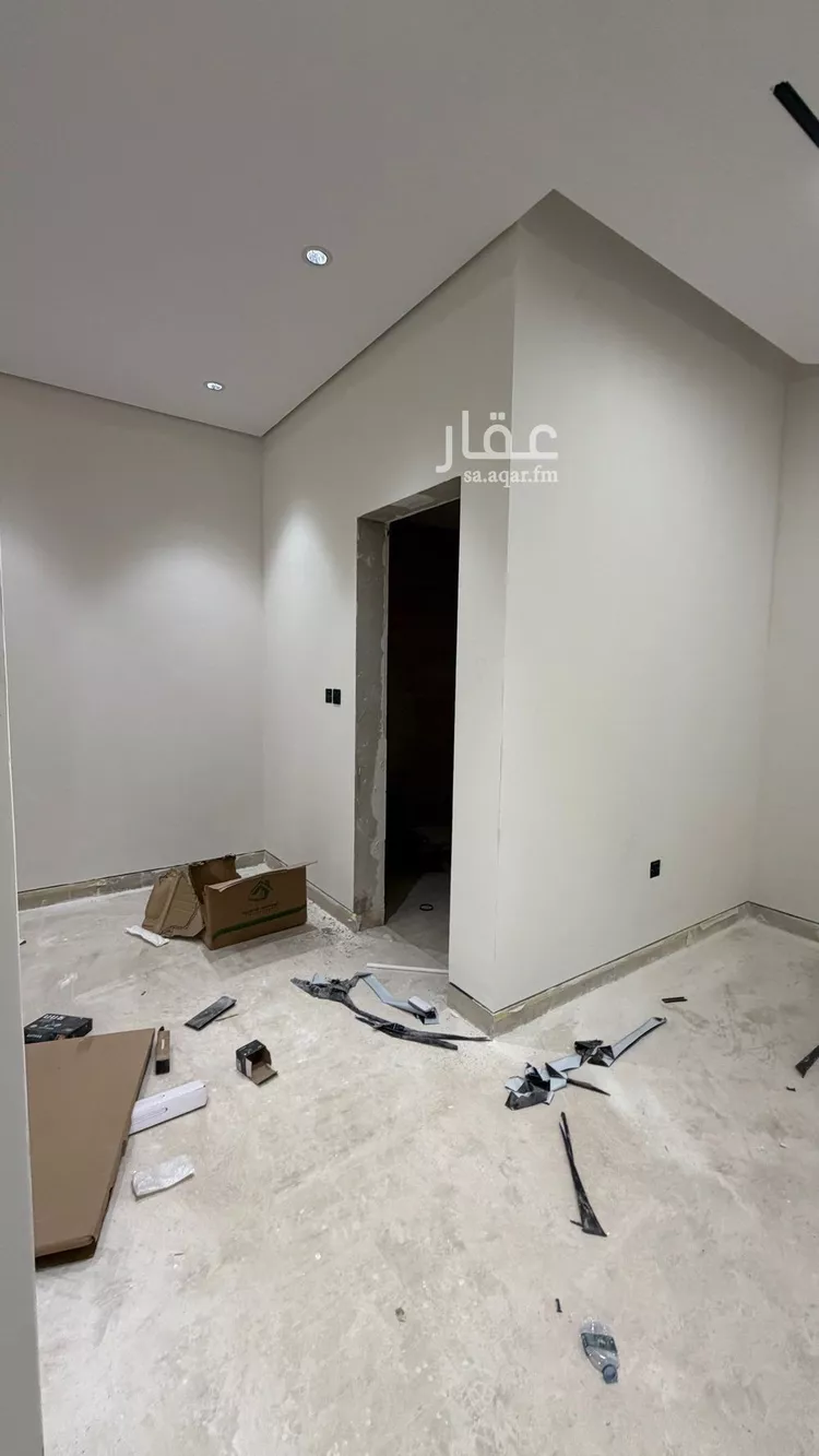 Villa for Sale in Riyadh Al Mahdiyah 14
