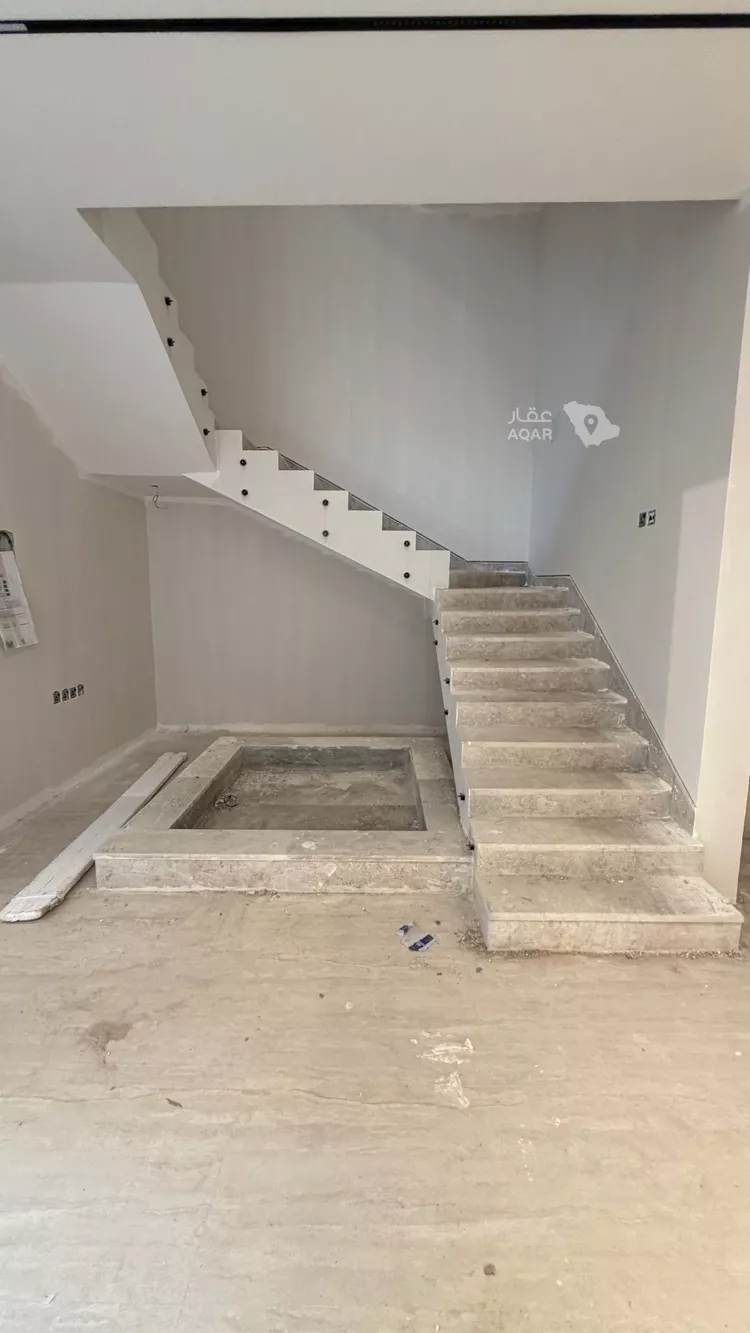 فيلا للبيع في شارع المهدية, حي المهدية, مدينة الرياض, منطقة الرياض 16