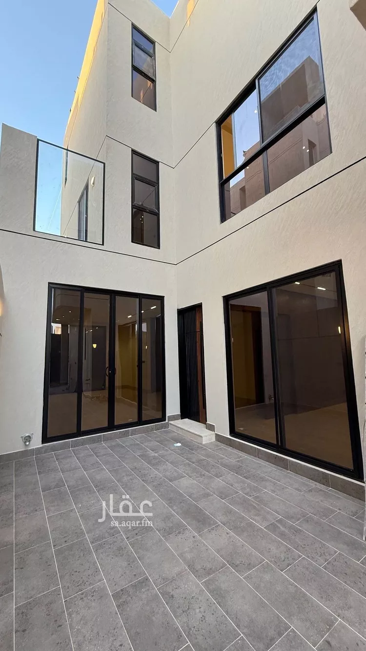 فيلا للبيع في شارع فؤاد محمد عمر توفيق, حي المهدية, مدينة الرياض, منطقة الرياض صورة 3