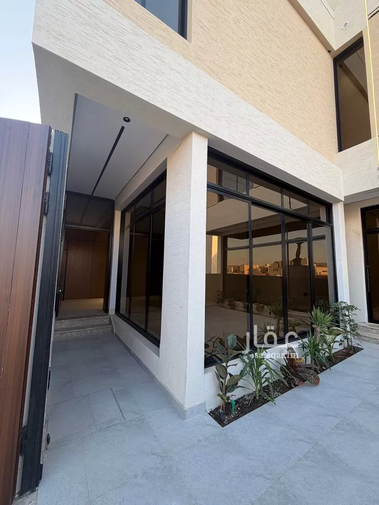Villa for Sale in Riyadh Al Mahdiyah صورة 4