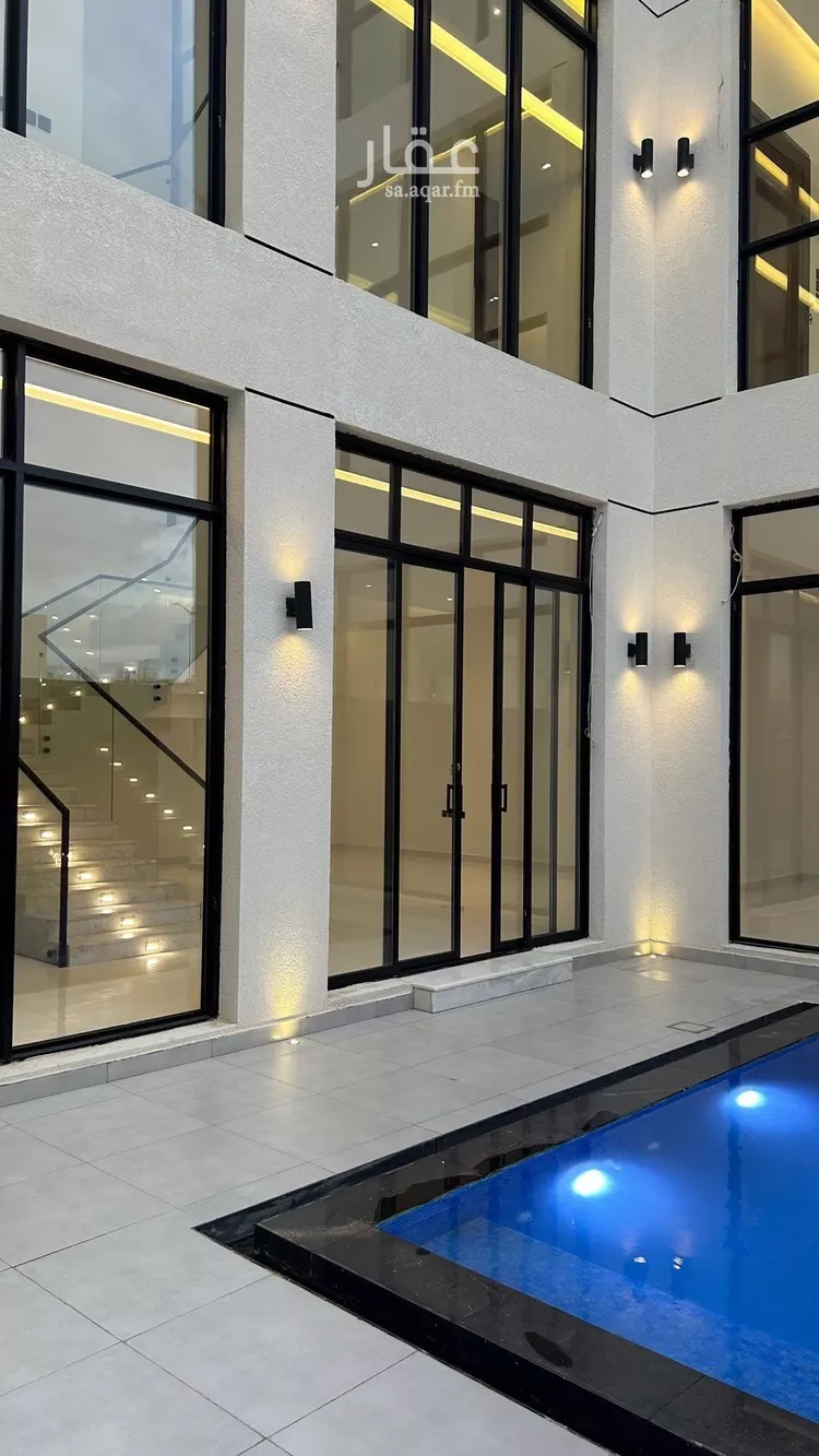 فيلا للبيع في شارع فؤاد محمد عمر توفيق, حي المهدية, مدينة الرياض, منطقة الرياض صورة 4