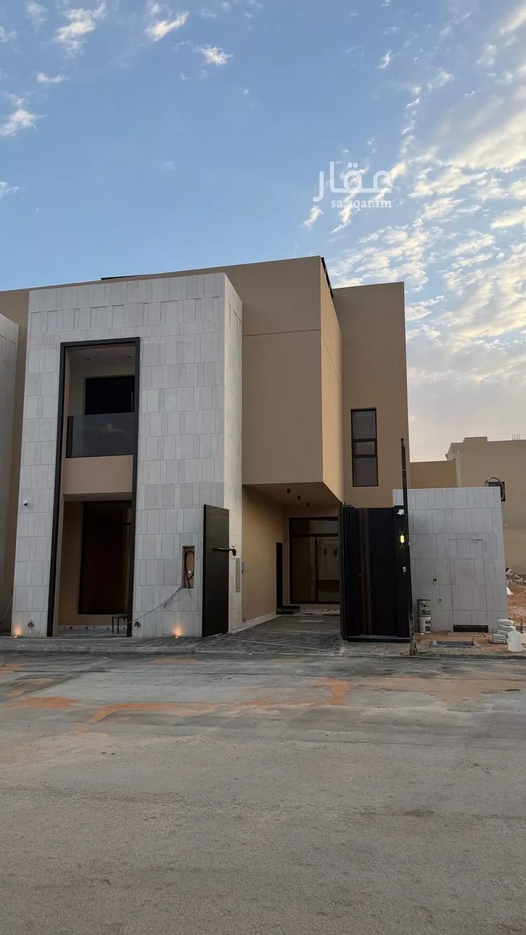 Villa for Sale in Riyadh Al Mahdiyah