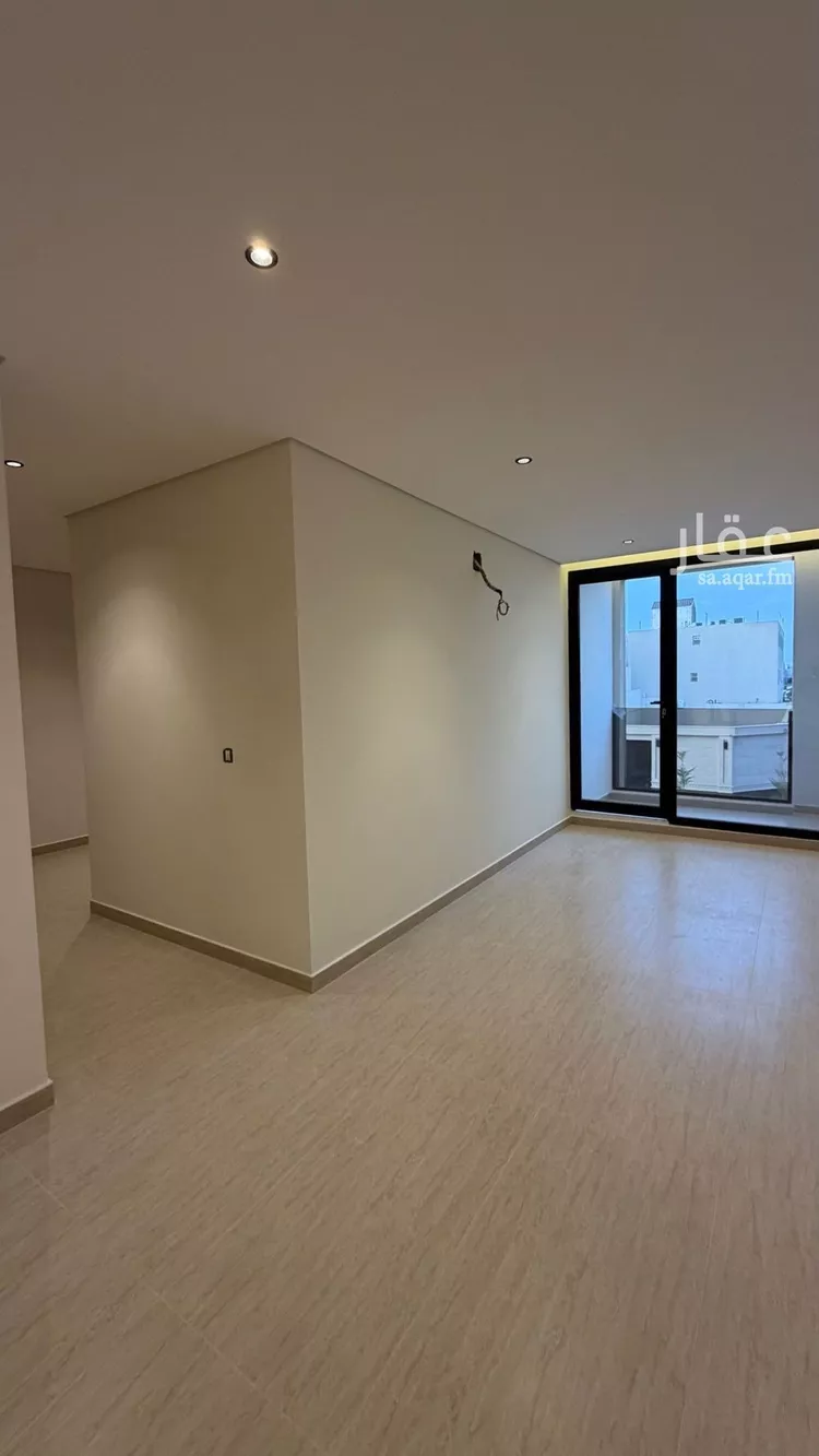 Villa for Sale in Riyadh Al Mahdiyah 16
