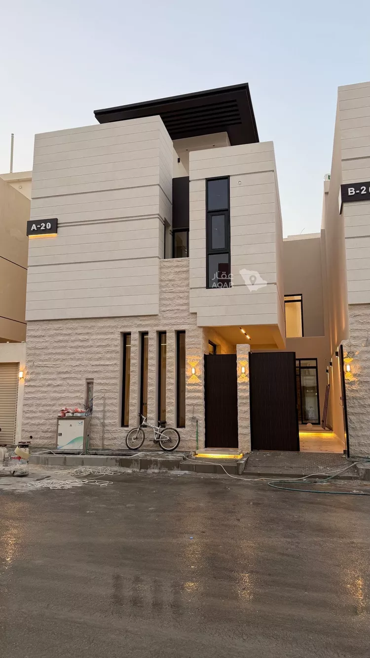 Villa for Sale in Riyadh Al Mahdiyah