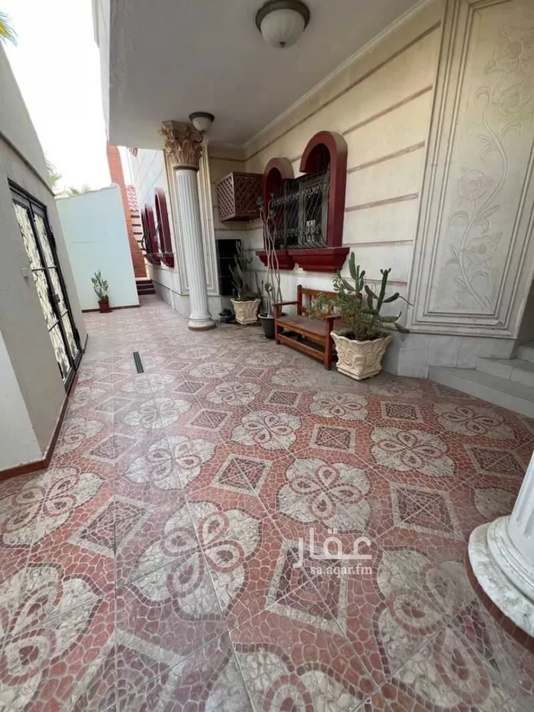 فيلا للبيع في شارع 24ب, حي الجامعة, مدينة الظهران, المنطقة الشرقية صورة 2