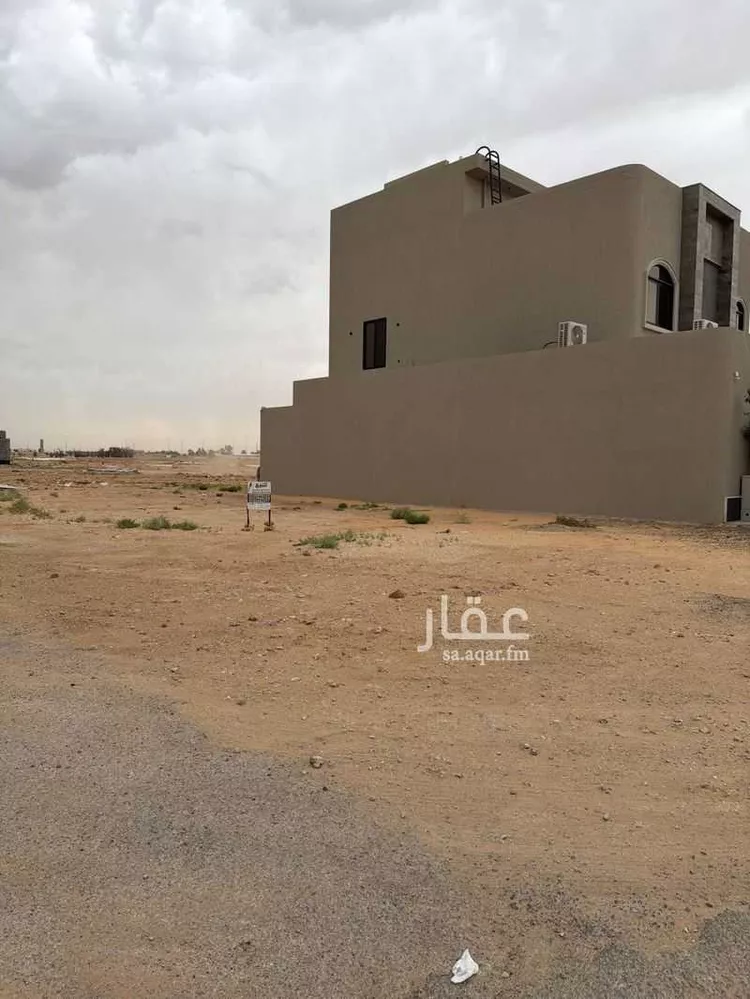 أرض للبيع في شارع البطيحة, حي المعارض, مدينة بريدة, منطقة القصيم