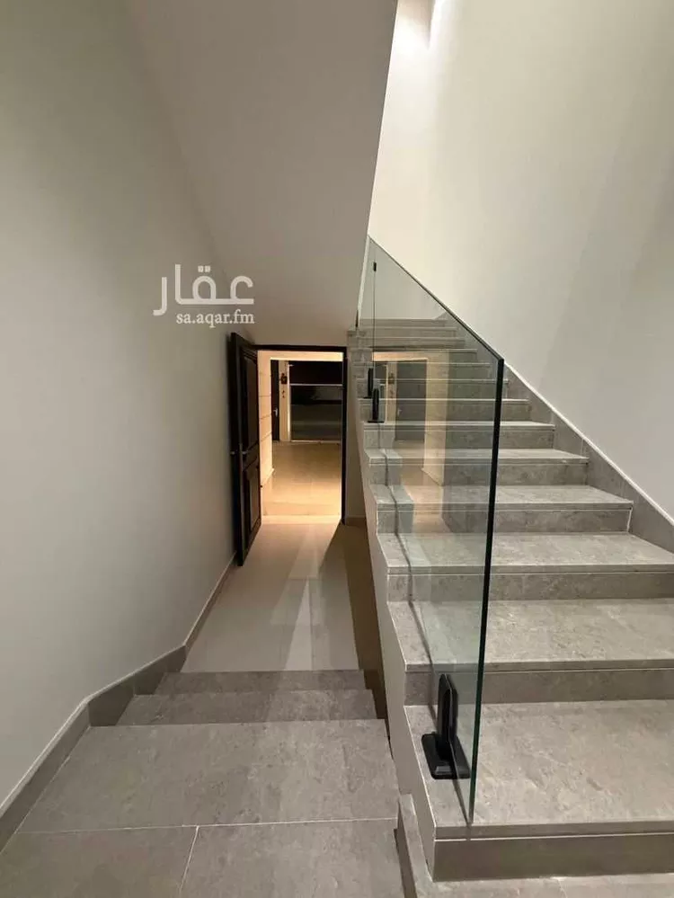 دور للبيع في شارع الامواج, حي الحزم, مدينة بريدة, منطقة القصيم صورة 5