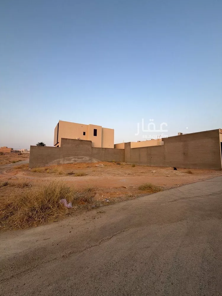 Land for Sale in Buraydah Al Lasib صورة 4