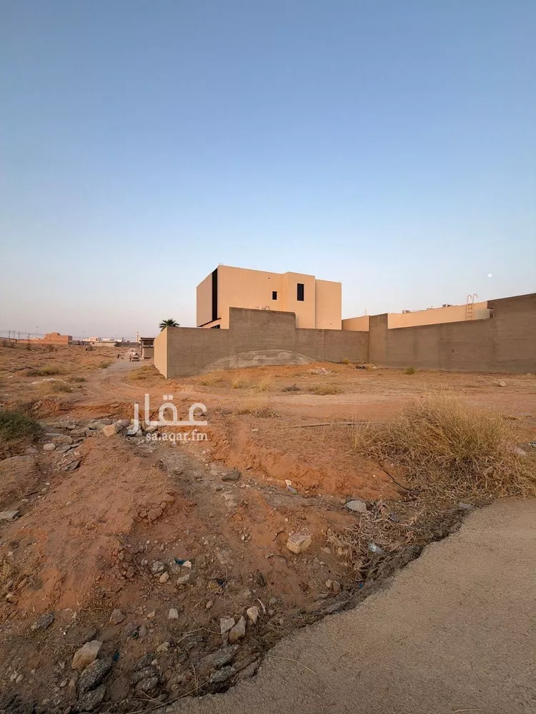 Land for Sale in Buraydah Al Lasib صورة 3
