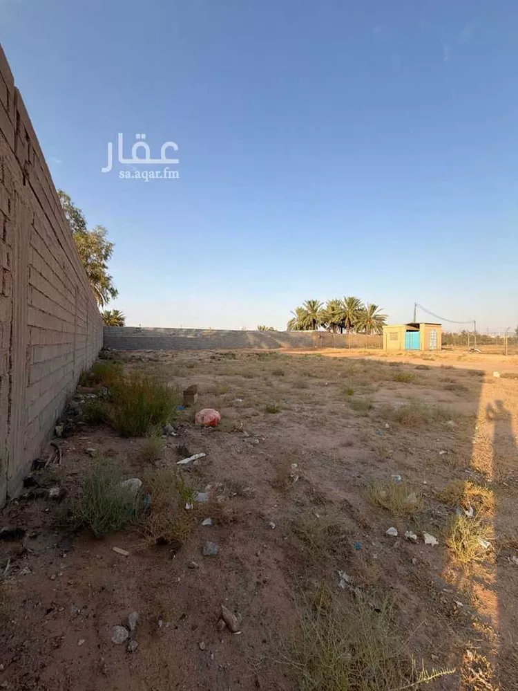 أرض للبيع في شارع الشقة 67, حي الشقة, مدينة بريدة, منطقة القصيم صورة 3