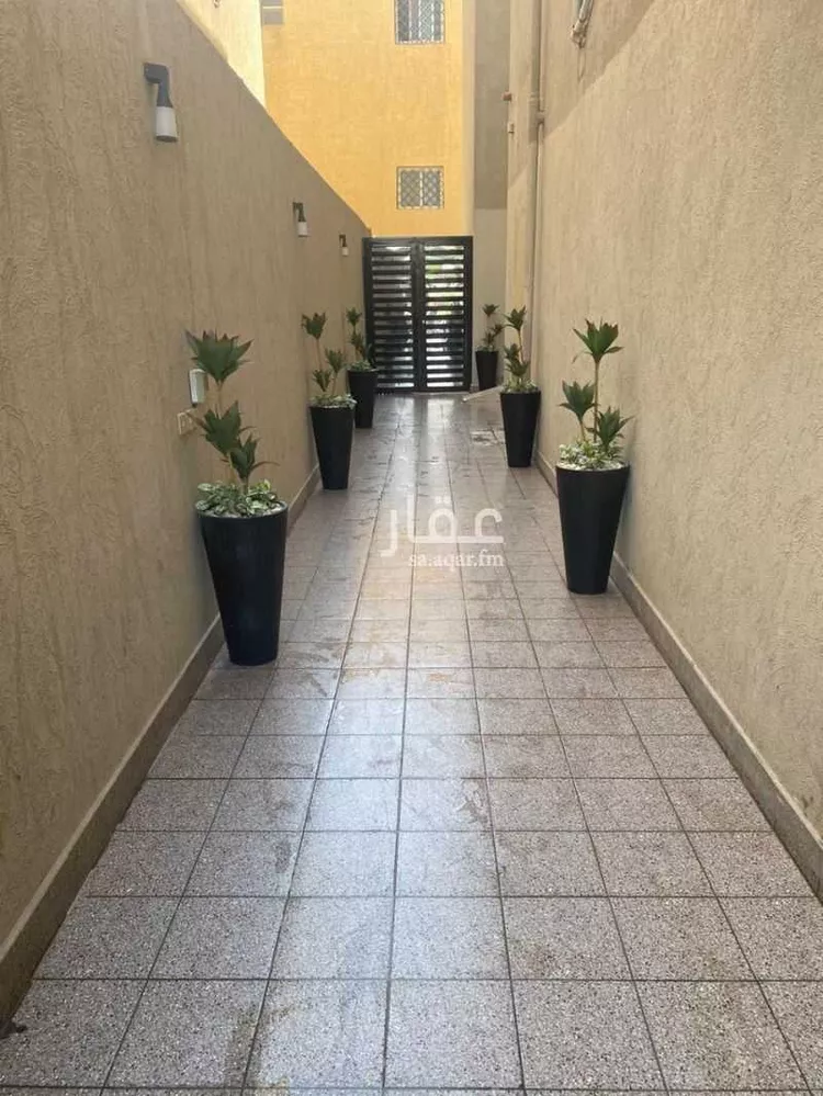 Commercial Office for Rent in Riyadh Al Yarmouk صورة 4