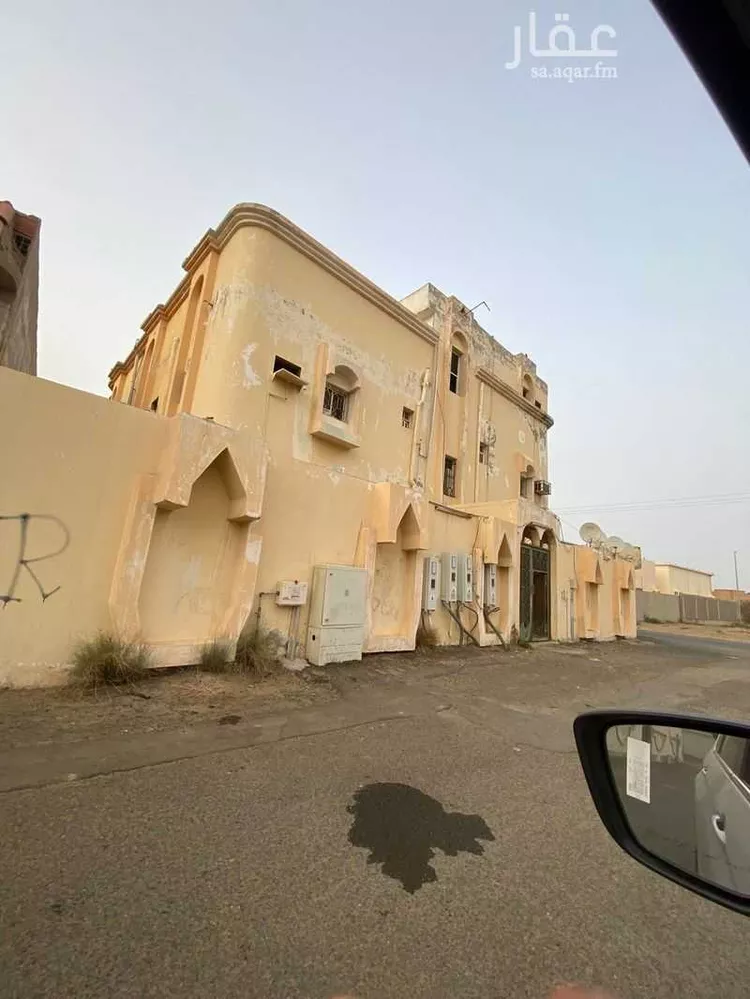 عمارة للبيع في شارع عمرو بن العاص, حي الزهور, مدينة أبو عريش - أبو عريش, منطقة جازان صورة 5