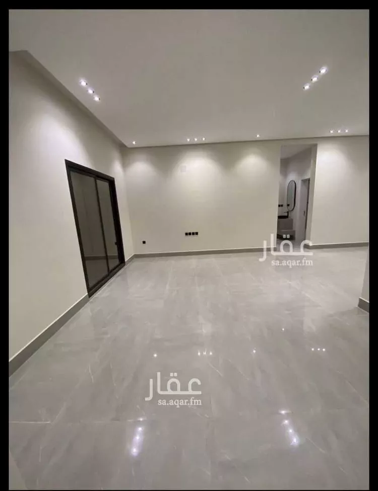 فيلا للإيجار في شارع علي بن السخاوي, حي الرمال, مدينة الرياض, منطقة الرياض صورة 4