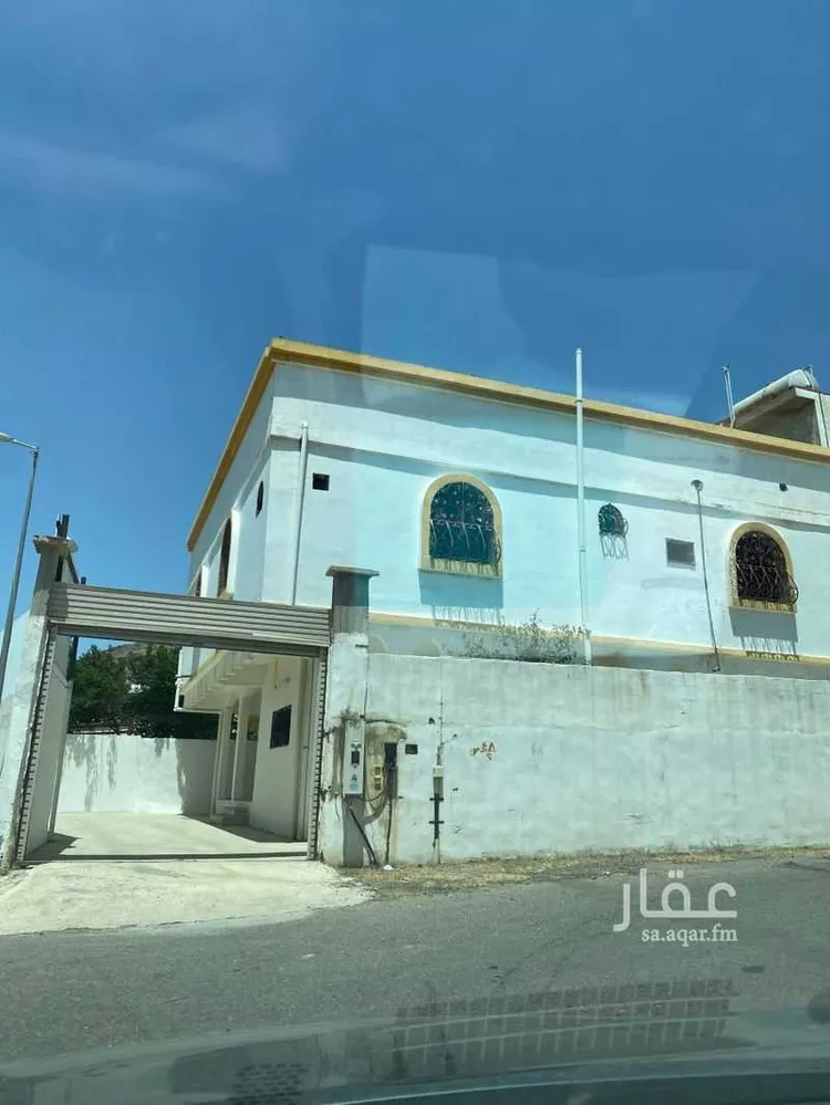 دور للإيجار في شارع الخليفة الامين ، حي الصفا ، الباحة ، منطقة الباحة