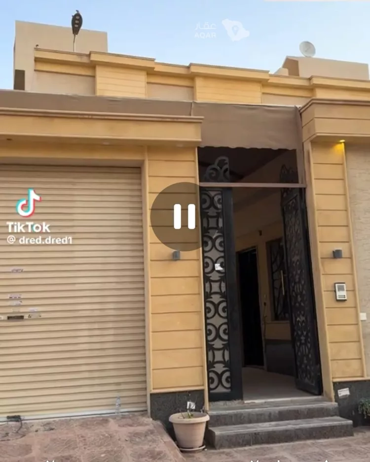 فيلا للإيجار في شارع محمد حسن قاضي, حي عكاظ, مدينة الرياض, منطقة الرياض