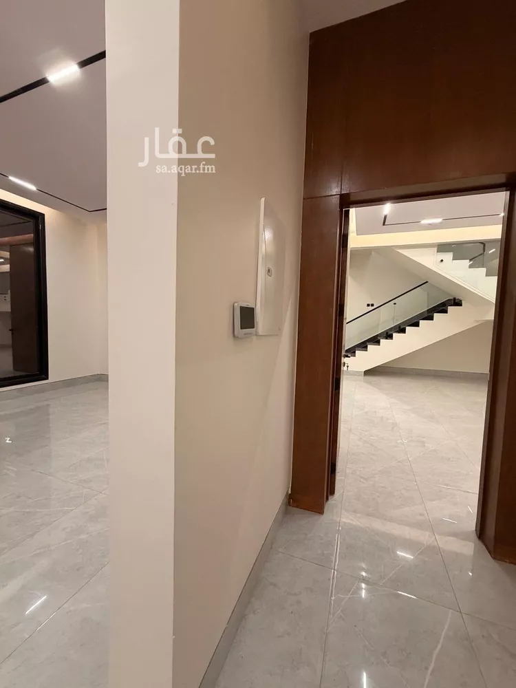 فيلا للإيجار في شارع أبي علي بن الجوزي, حي الرمال, مدينة الرياض, منطقة الرياض