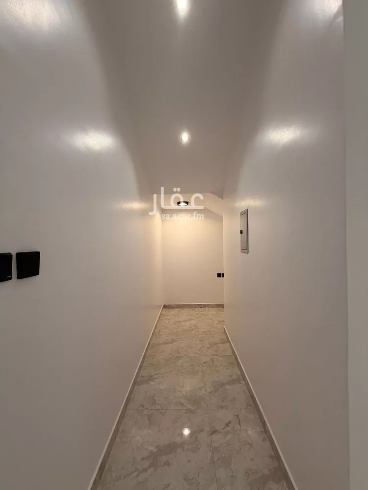 Villa for Rent in Riyadh Al Janadriyah