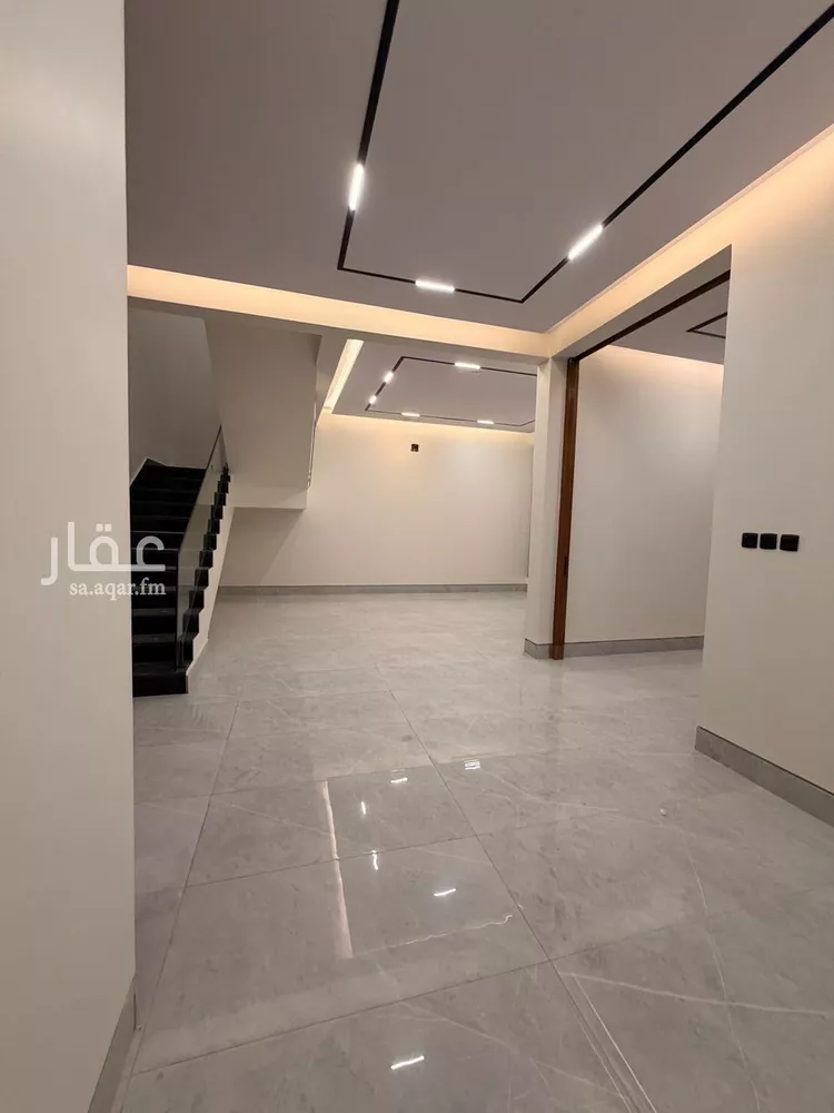 فيلا للإيجار في شارع أبي علي بن الجوزي, حي الرمال, مدينة الرياض, منطقة الرياض صورة 2