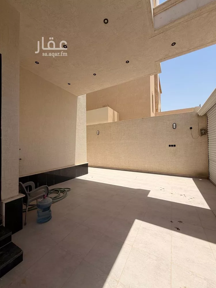فيلا للإيجار في شارع 2761, حي الجنادرية, مدينة الرياض, منطقة الرياض صورة 2