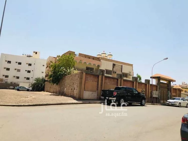 عمارة للبيع في شارع المنارات, حي العريض, مدينة المدينة المنورة, منطقة المدينة المنورة