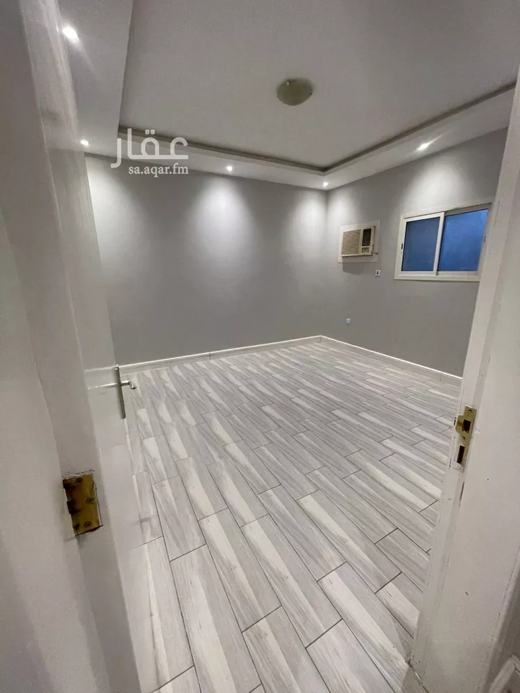 شقة للإيجار في شارع محمد بن عبدالعزيز الدغيثر, حي الملقا, مدينة الرياض, منطقة الرياض صورة 3