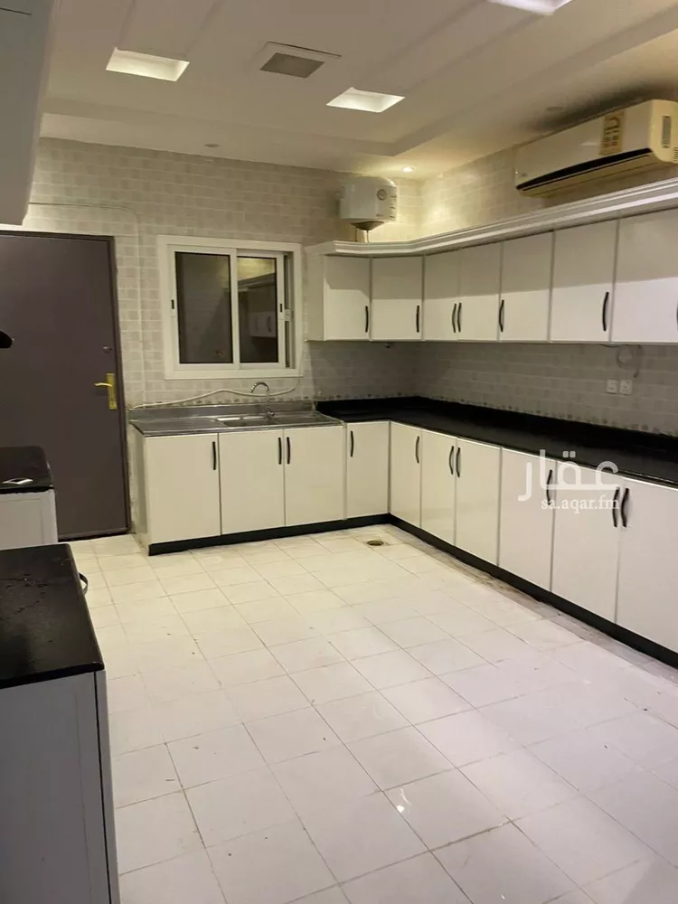 دور للإيجار في شارع محمد بن علي الحنفي, حي العارض, مدينة الرياض, منطقة الرياض