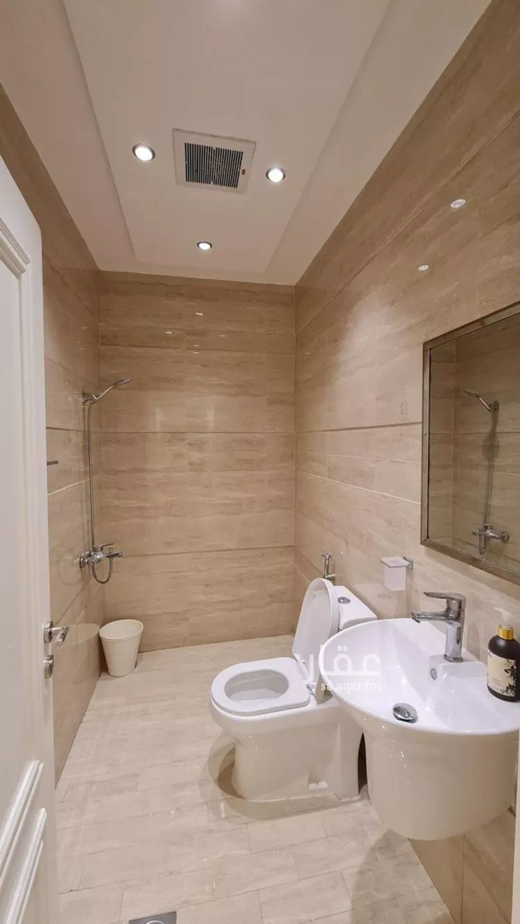 شقة للإيجار في شارع محمد بن عبدالعزيز الدغيثر, حي الملقا, مدينة الرياض, منطقة الرياض صورة 5