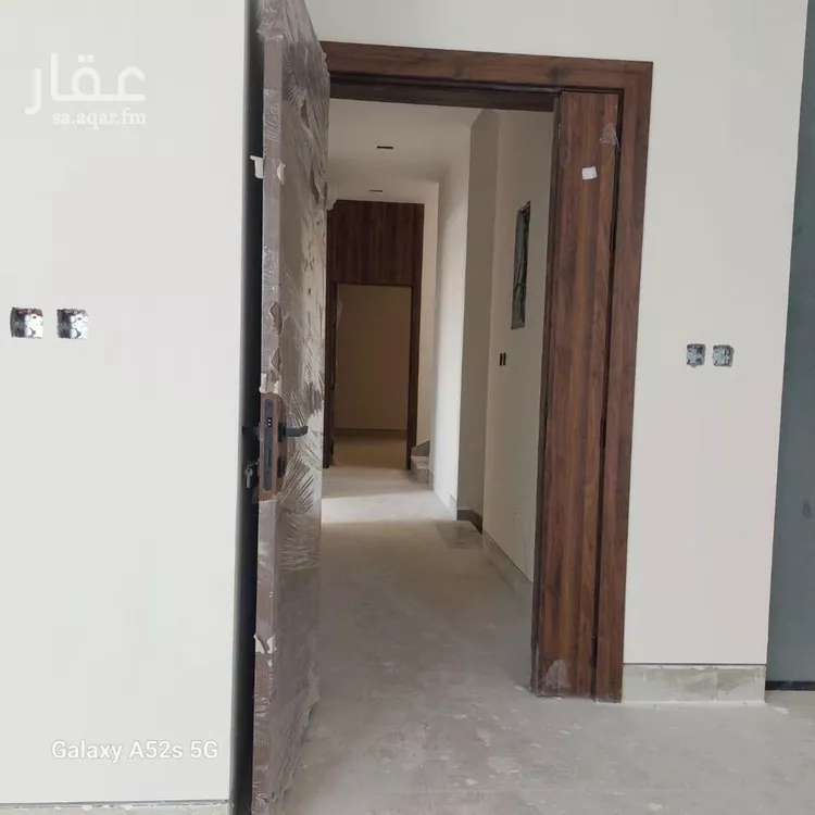 فيلا للبيع في شارع اسماء بنت مالك, حي النهضة, مدينة الرياض, منطقة الرياض صورة 4