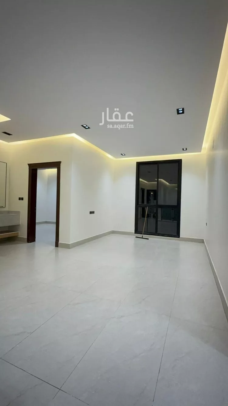 فيلا للبيع في شارع شمس الدين بن عبدالملك, حي النهضة, مدينة الرياض, منطقة الرياض صورة 4