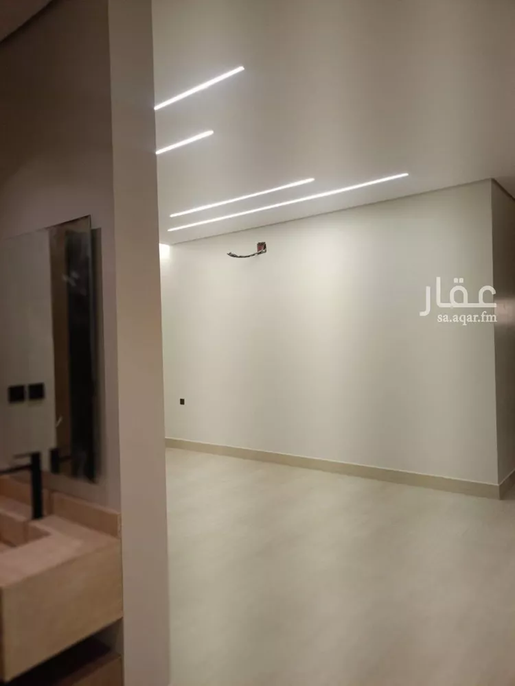 دور للبيع في شارع علي بن خلف الأنصاري, حي الخليج, مدينة الرياض, منطقة الرياض صورة 3