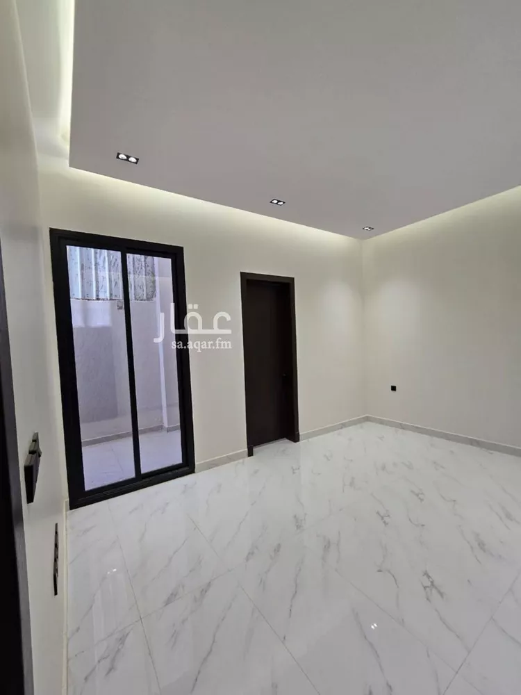 دور للبيع في شارع رقم 35, حي المونسية, مدينة الرياض, منطقة الرياض صورة 5