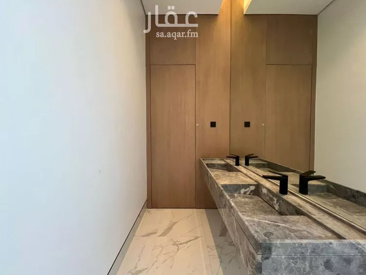 فيلا للبيع في شارع محمد بن المهتدي, حي النرجس, مدينة الرياض, منطقة الرياض صورة 5