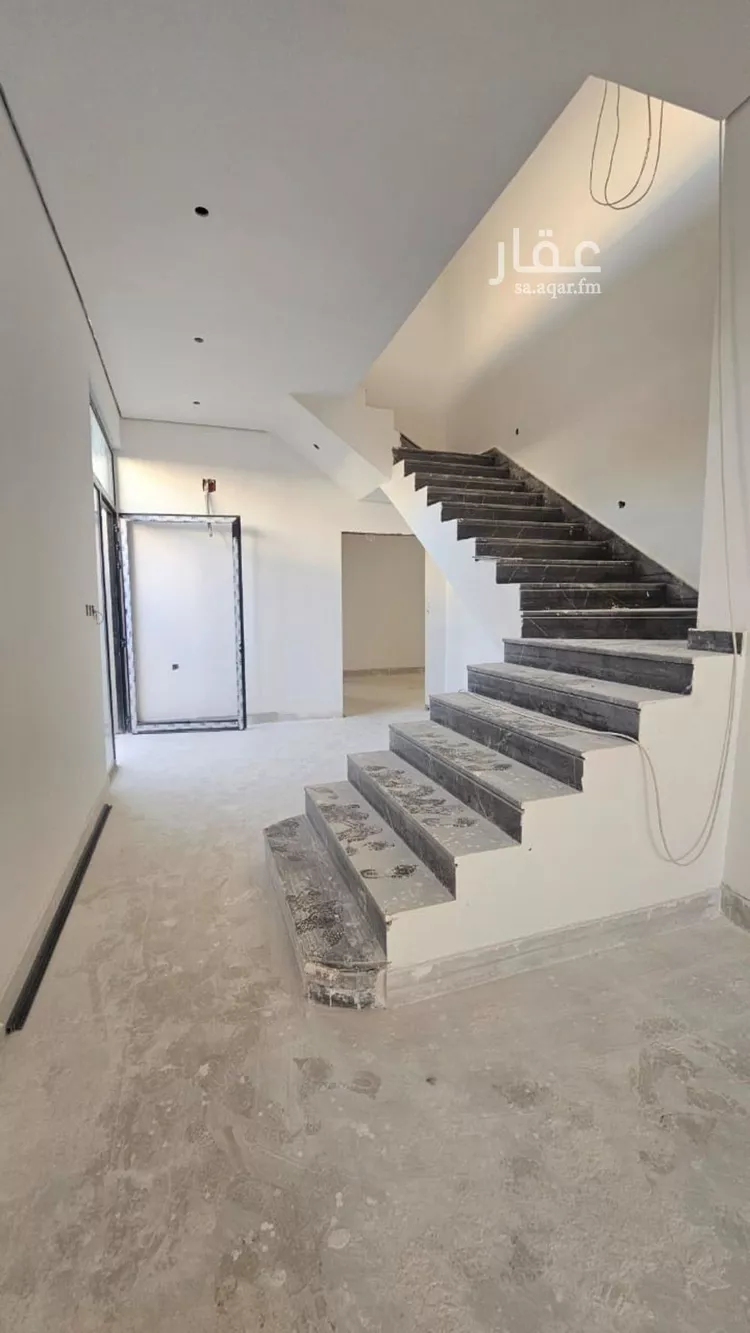 فيلا للبيع في شارع الحليلة, حي اليرموك, مدينة الرياض, منطقة الرياض صورة 3