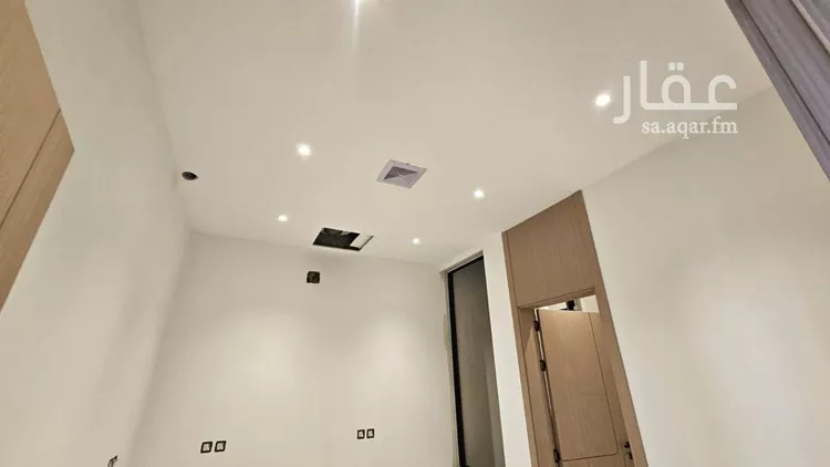 Floor for Sale in Riyadh Al Khaleej صورة 4