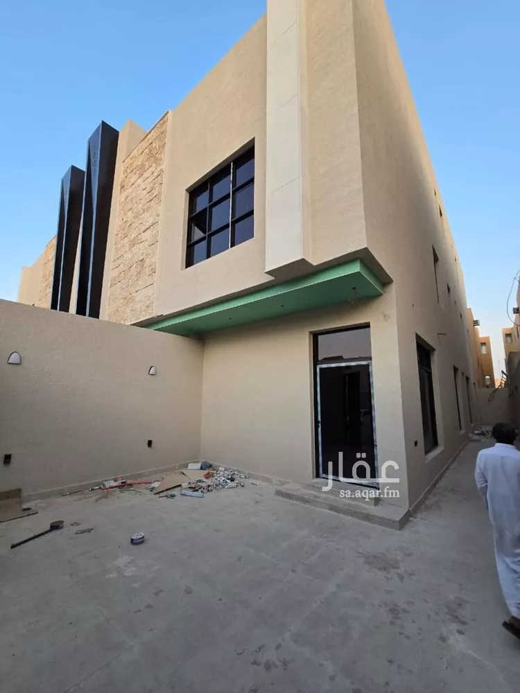 دور للبيع في شارع المكناسي, حي الخليج, مدينة الرياض, منطقة الرياض