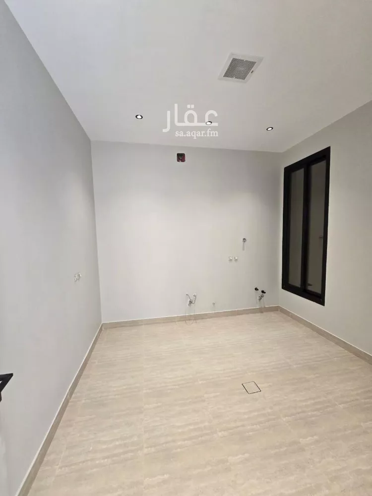 دور للبيع في شارع عبدالرحمن السهيلي, حي الخليج, مدينة الرياض, منطقة الرياض صورة 4