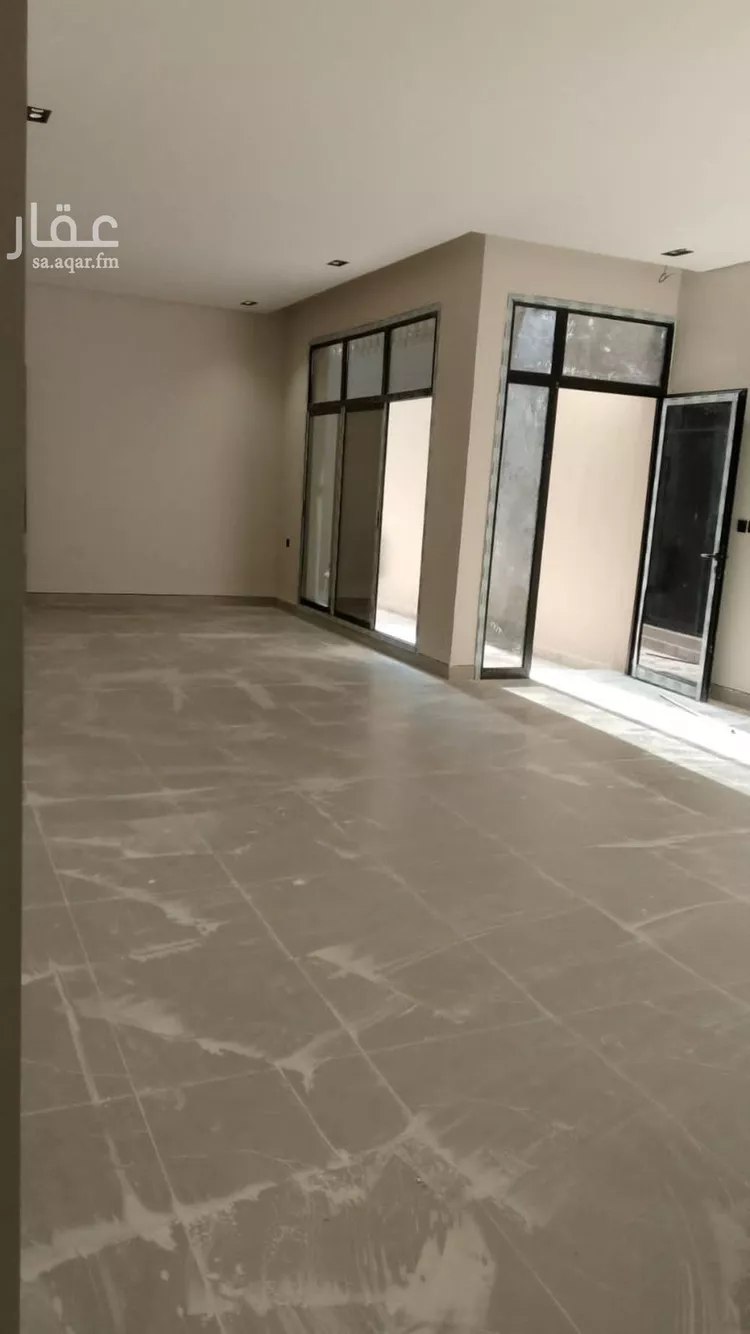 دور للبيع في شارع جبل اجا, حي إشبيلية, مدينة الرياض, منطقة الرياض صورة 3