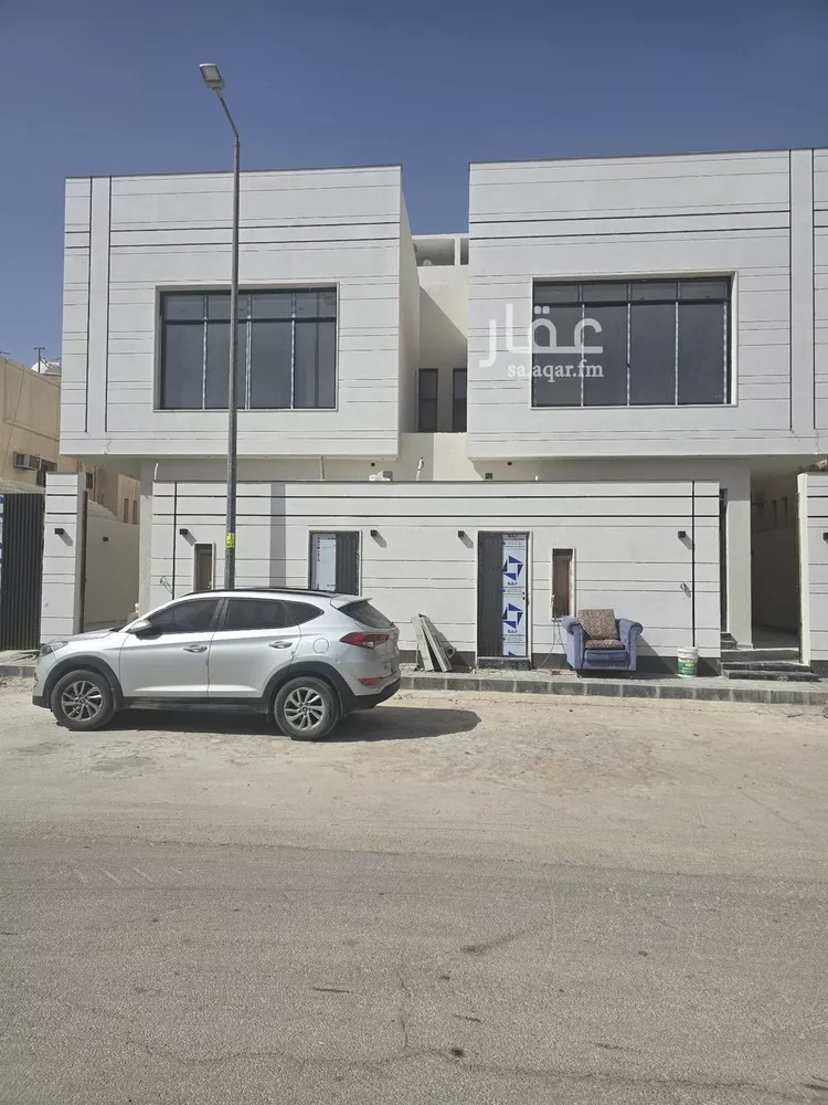 فيلا للبيع في شارع شاكر بن أبي بكر, حي الملك فيصل, مدينة الرياض, منطقة الرياض