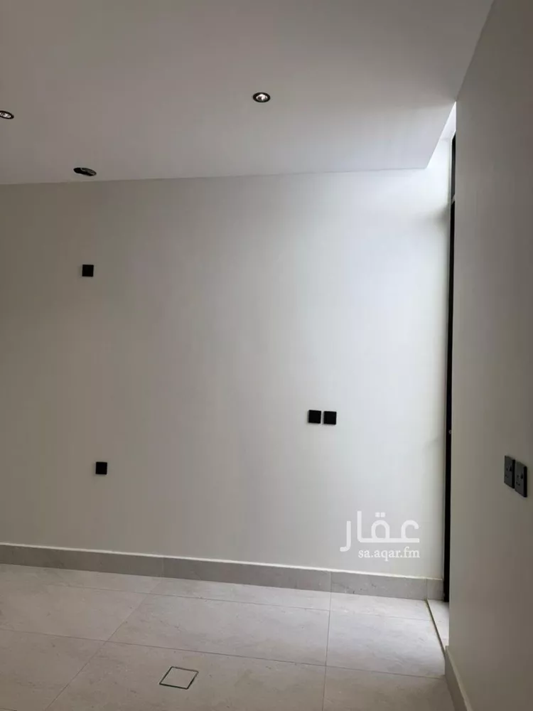 فيلا للبيع في شارع الامير سعود ابن عبدالله ابن جلوي, حي النرجس, مدينة الرياض, منطقة الرياض صورة 2