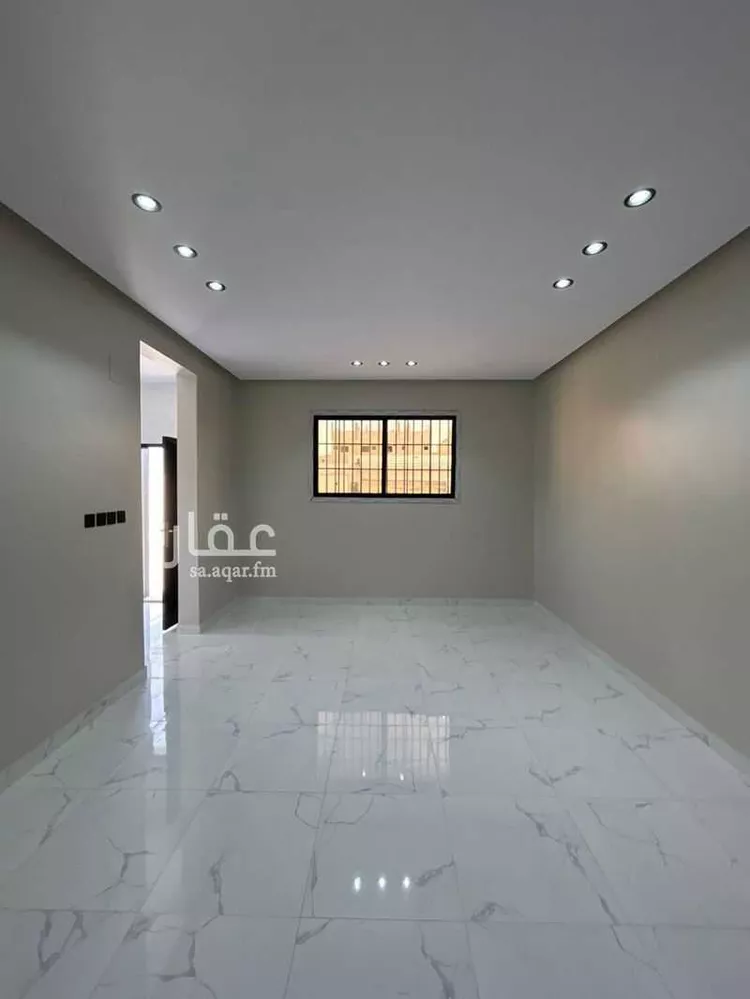 دور للبيع في شارع النادي, حي النظيم, مدينة تبوك, منطقة تبوك صورة 2