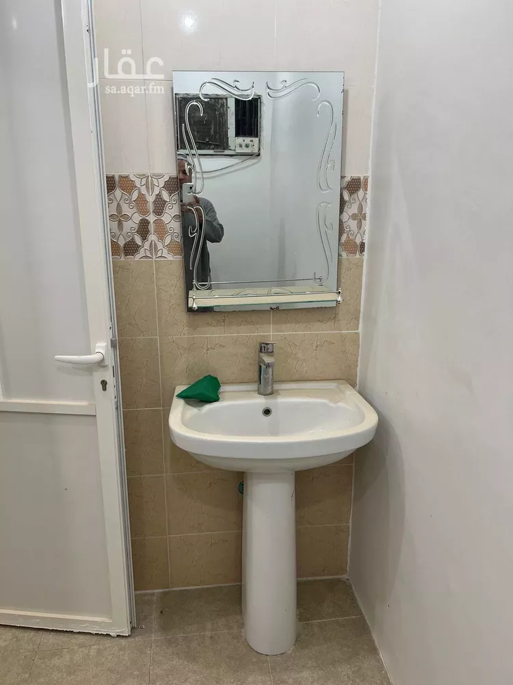 غرفة للإيجار في شارع عبد العزيز بن محمد بن علي ، الصالحية ، جدة ، جدة صورة 3
