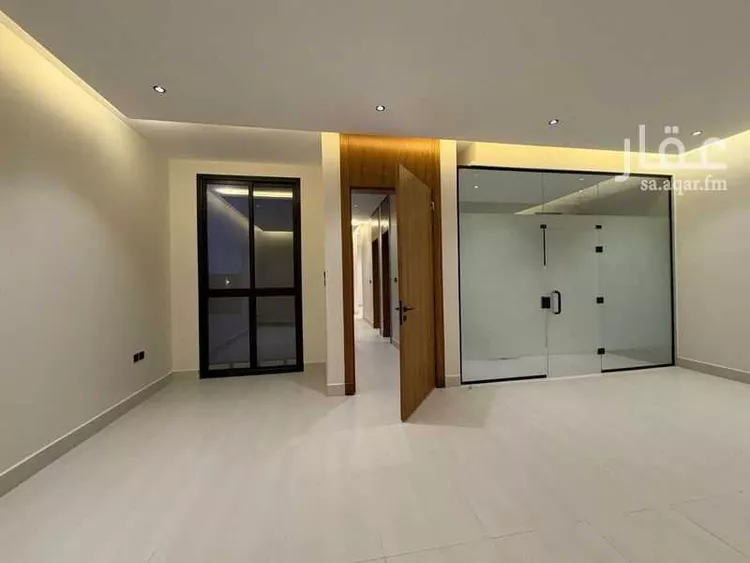 فيلا للبيع في شارع عبدالرحمن السمعاني, حي المهدية, مدينة الرياض, منطقة الرياض صورة 2