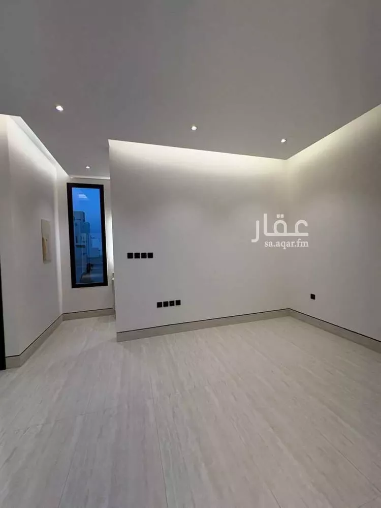 فيلا للبيع في شارع عبداللطيف بن المبارك, حي المهدية, مدينة الرياض, منطقة الرياض صورة 4
