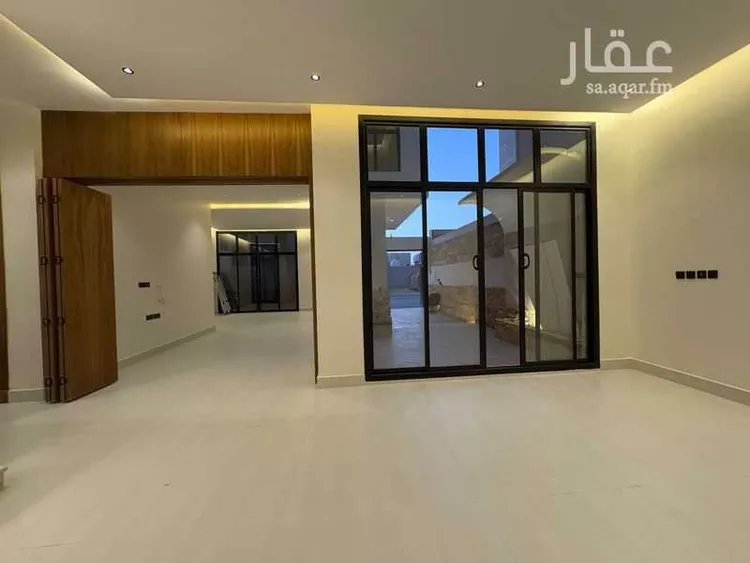فيلا للبيع في شارع جعفر الأفضلي, حي المهدية, مدينة الرياض, منطقة الرياض صورة 5