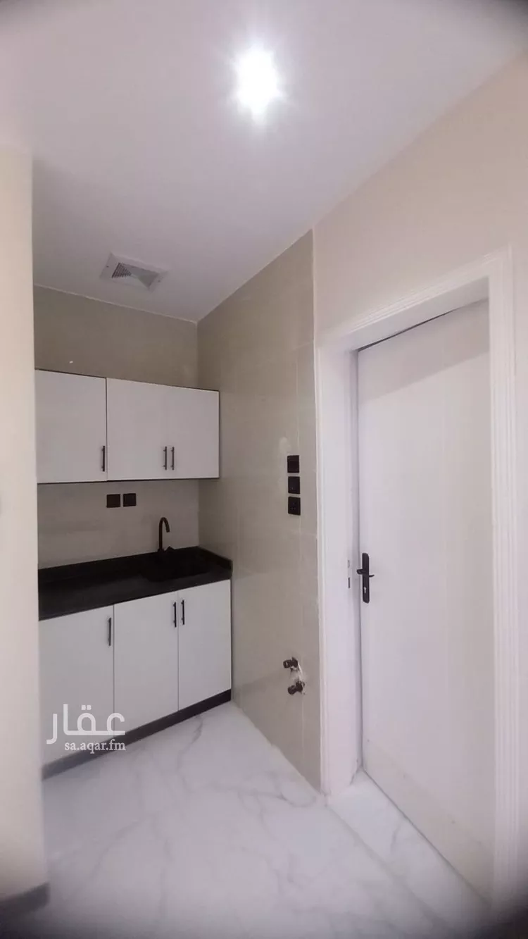 شقة للإيجار في شارع مدينة الزايد, حي العقيق, مدينة الرياض, منطقة الرياض صورة 4