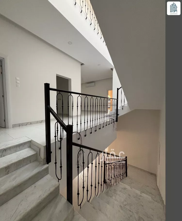 فيلا للبيع في شارع ابو علي القرشي, حي قرطبة, مدينة الخبر, المنطقة الشرقية صورة 3