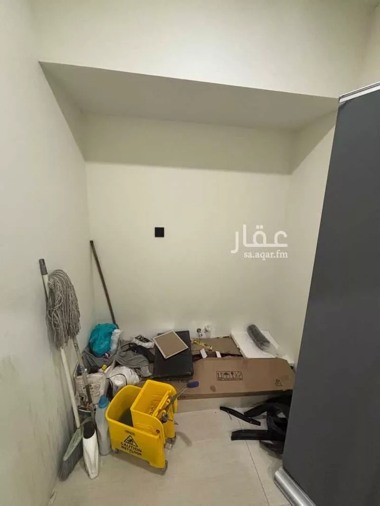محل للإيجار في شارع ربيعة بن السكن, حي الكوثر, مدينة الخبر, المنطقة الشرقية 6