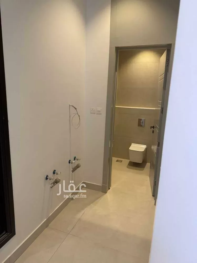 فيلا للبيع في شارع شارع السيف, حي الجنادرية, مدينة الرياض, منطقة الرياض صورة 3